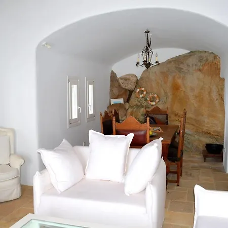 The One Mykonos 4*