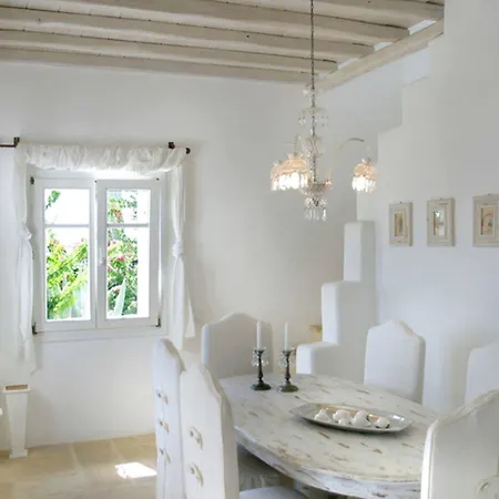The One Mykonos 4*